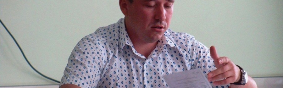 Главный нотариус области Хутковский нашел себе достойное занятие Главный нотариус области Хутковский нашел себе достойное занятие