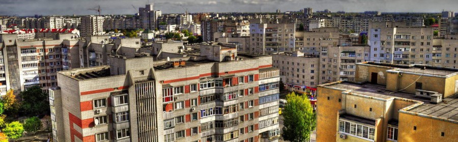 Это ж как надо не доверять властям – жители многоэтажек на Таврическом против освещения двора Это ж как надо не доверять властям – жители многоэтажек на Таврическом против освещения двора
