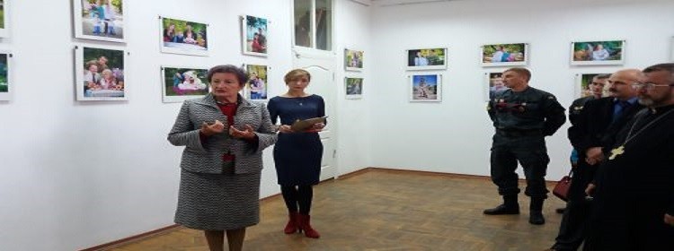 В Херсоне открылась выставка о бойцах АТО В Херсоне открылась выставка о бойцах АТО