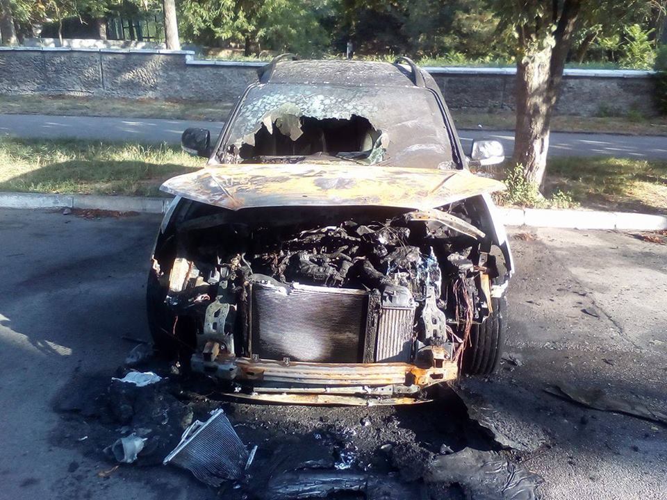 Таки підпал: херсонська поліція висунула припущення про причини займання авто