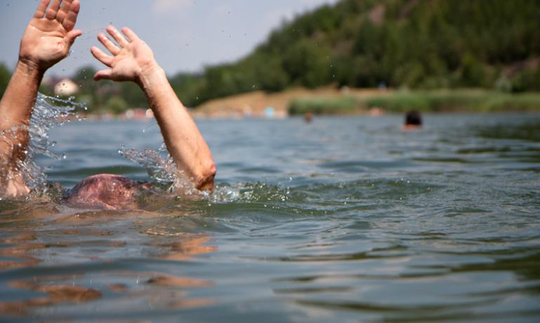 Люди гинуть на воді - херсонцям радять бути обережнішими під час відпочинку