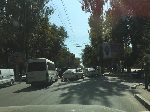 Снова ДТП в центре Херсона: что сегодня не поделили автомобилисты? Снова ДТП в центре Херсона: что сегодня не поделили автомобилисты?