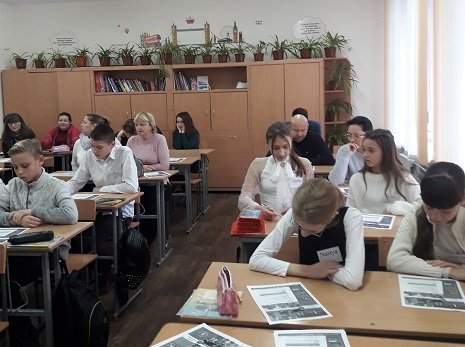 У Херсоні пройшли освітні заходи з підвищення фахового рівня вчителів англійської мови (ФОТО)