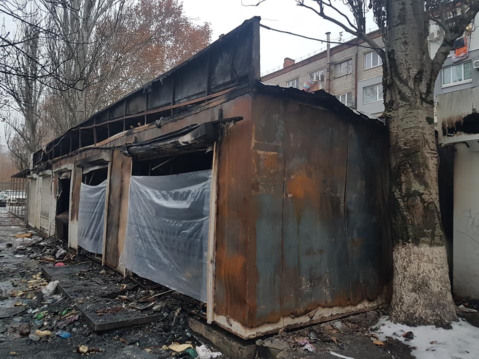 Сгоревшие на Днепровском рынке Херсона МАФы по документам не существуют - депутат
