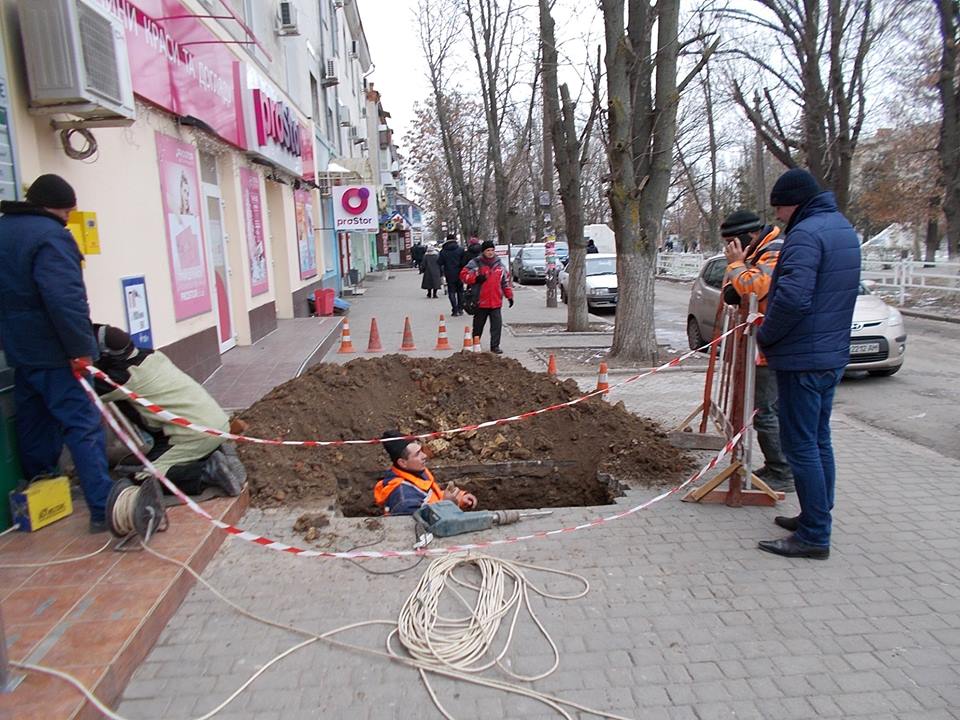 Не так сталося, як гадалося: херсонці хотіли отримати газ, а отримали протокол