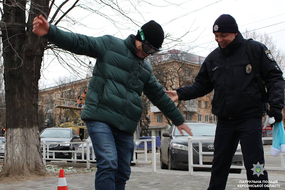 Краще один раз спробувати, ніж сто разів почути: херсонці переконалися, що водію напідпитку - не місце за кермом (ФОТО)