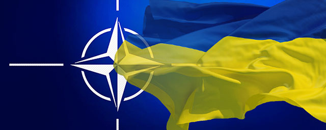 Найбільш амбітна ціль парламентарів України - проголосувати за закріплення курсу на вступ до ЄС і НАТО в Основному законі країни