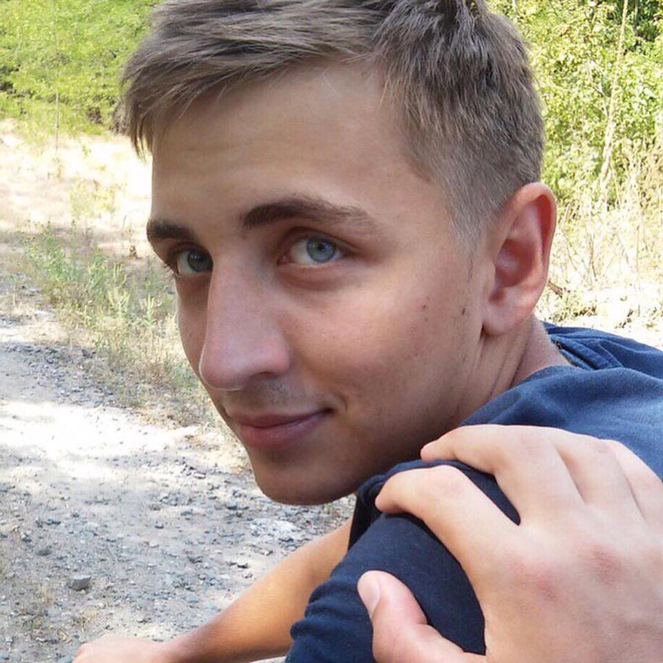 Хвороба не щадить нікого - до молодого 22-річного херсонця прийшла біда Хвороба не щадить нікого - до молодого 22-річного херсонця прийшла біда