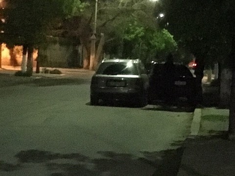 У Херсоні знову нічна ДТП - автівки не змогли поділити спокійну та пусту дорогу? (ФОТО)