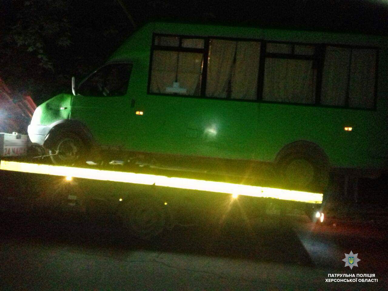Засмучений, через розлучення, херсонець вирішив хильнути та поїздити містом на червоне світло