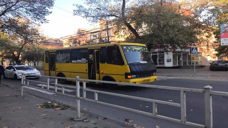 Поліція Херсонщини розшукує родичів загиблого пішохода