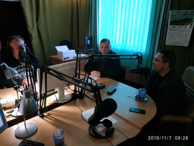 Україна без сиріт можлива: Юрій Маринчак про сирітство, інтернатну систему, усиновлення і соціальну відповідальність