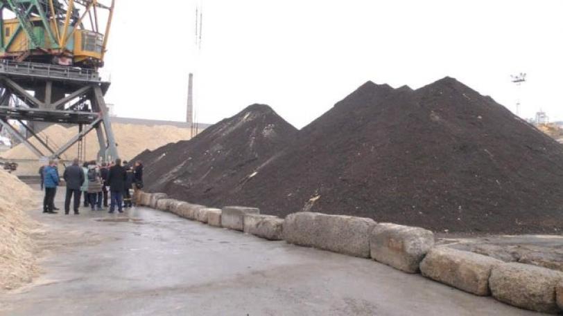 Херсонські слідчі визначилися з підприємством, яке проведе незалежне дослідження піску з Чорногорії