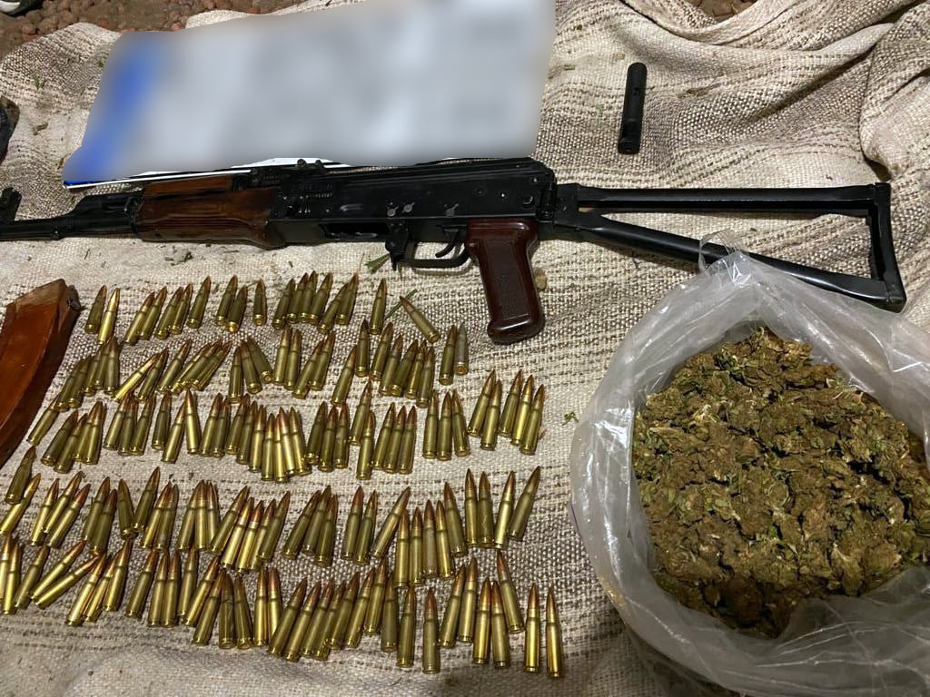 На Херсонщині поліцейські перекрили міжрегіональний канал збуту марихуани