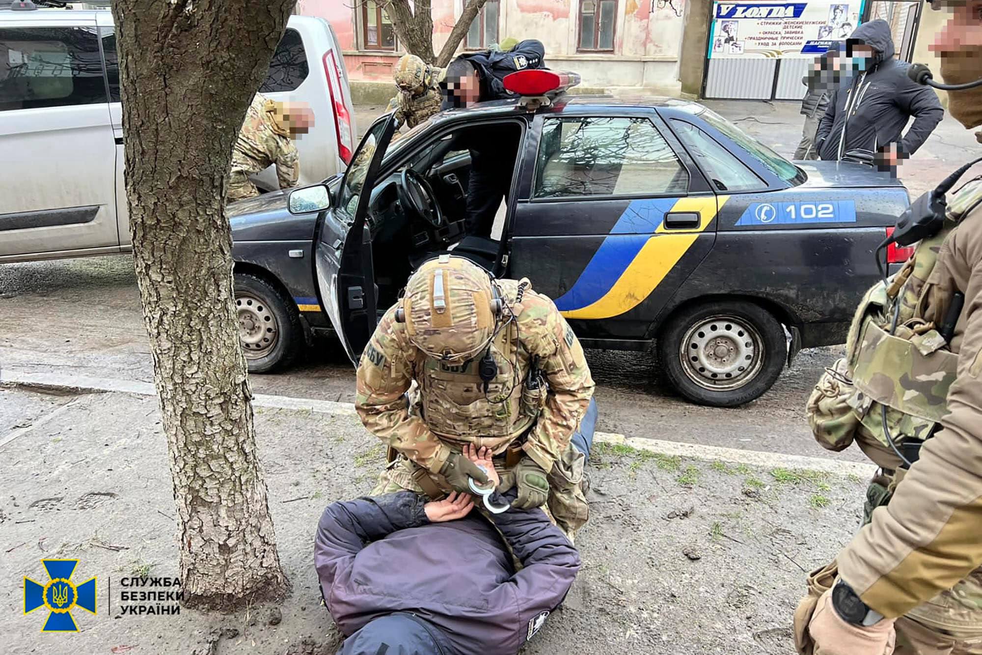 На Херсонщині інспектор патрульної поліції організував схему вимагання хабарів