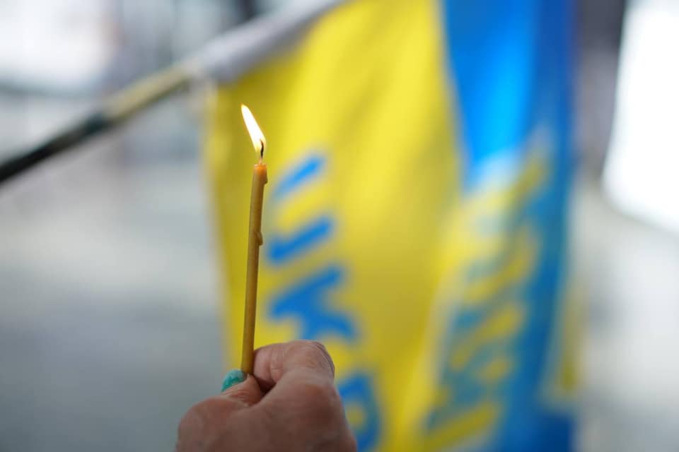 У Міжнародному аеропорті «Херсон» вшанували пам’ять кіборгів У Міжнародному аеропорті «Херсон» вшанували пам’ять кіборгів