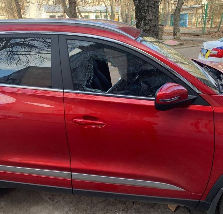 У Херсоні поліцейські вирахували та затримали серійного крадія цінних речей з автомобілів