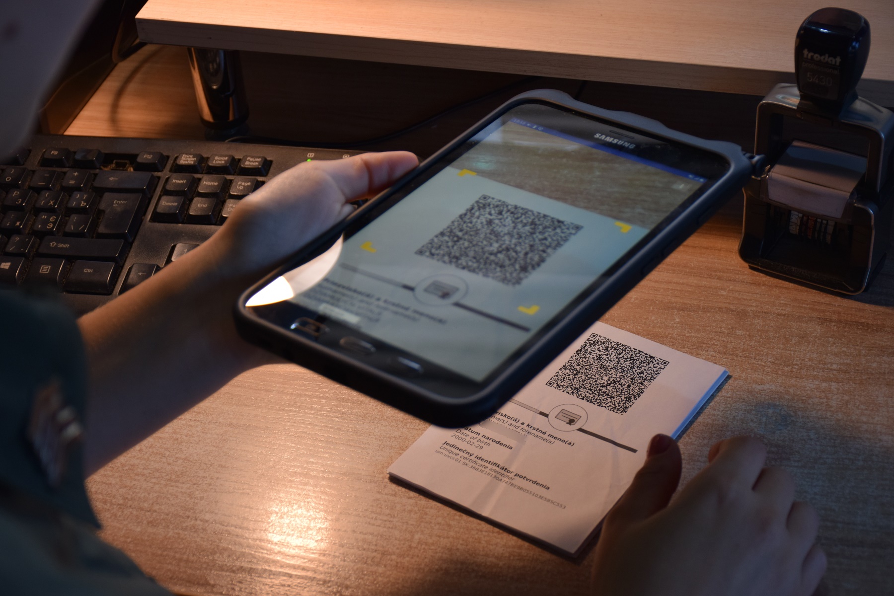 Підроблення COVID-сертифікатів на Херсонщині: ще одному фігуранту оголосили про підозру